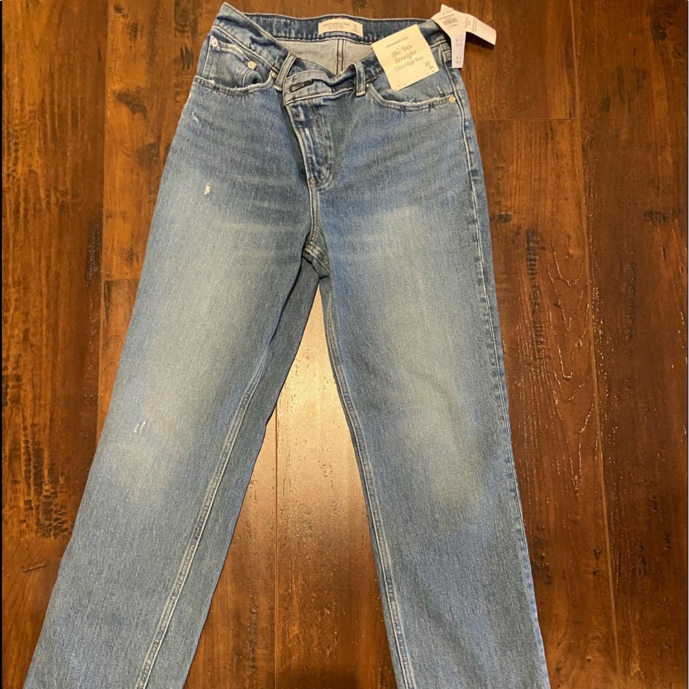 Abercrombie women’s denim jeans